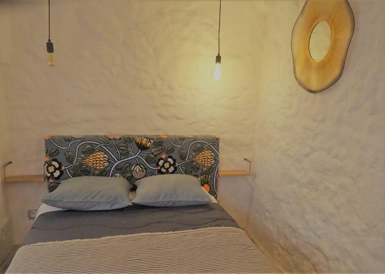 Appartement Spacieux Avec Une Vue Sur Tours Exterior photo