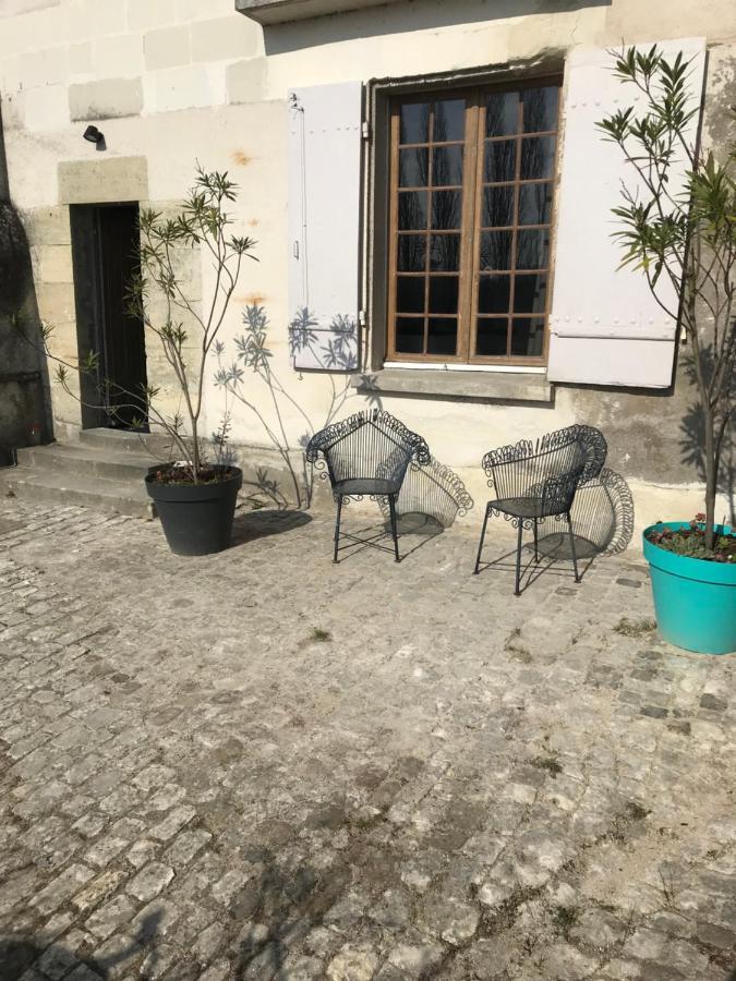 Appartement Spacieux Avec Une Vue Sur Tours Exterior photo
